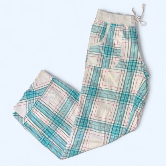 Victoria's Secret Woman’s Plaid Pajama Bottoms - Cream and Blue - Picture 4 of 6